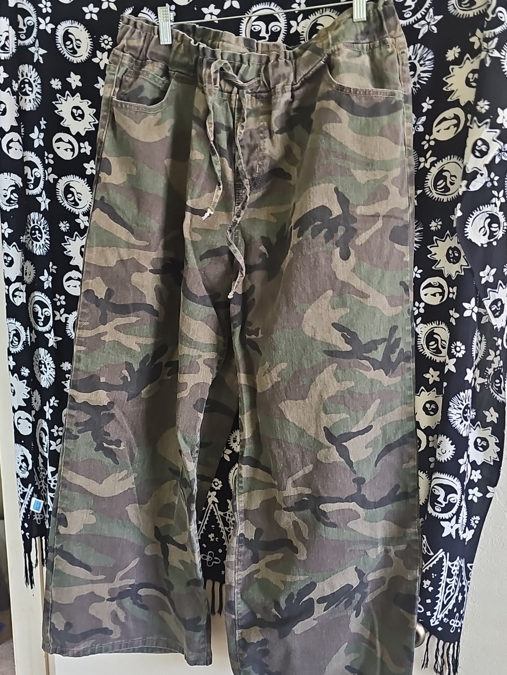 Camouflage Wide-Leg Flare Jeans - Green Camo